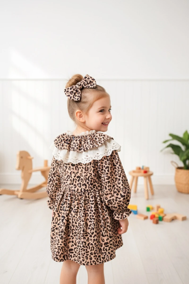 DİVA Leopar Dantel Yaka Detaylı Uzun Kollu Etekli Kız Çocuk Elbise  - KAHVERENGİ