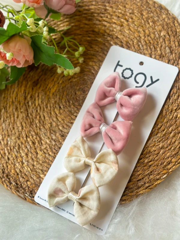 Pembe Kadife ve Krem Puantiyeli Kız Çocuk Bebek Toka Seti - PEMBE