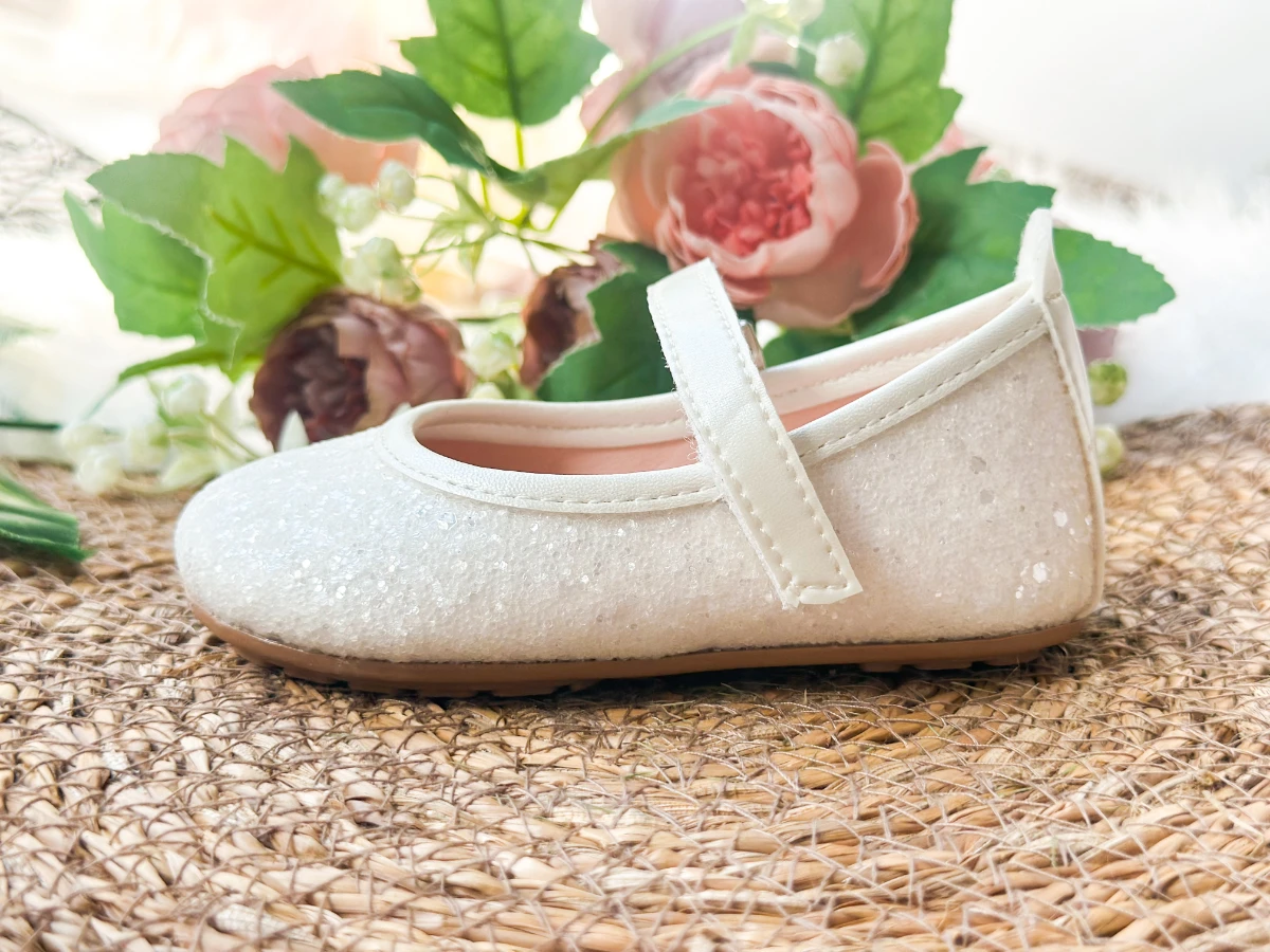 Beyaz Taşlı Simli Kız Çocuk Bebek Babet - BEYAZ