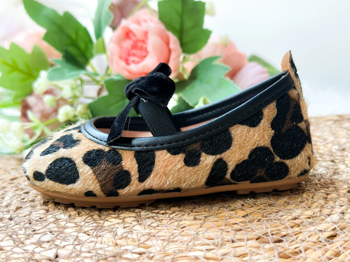 Kadife Fiyonklu Leopar Desenli Kız Çocuk Bebek Babet  - KAHVERENGİ