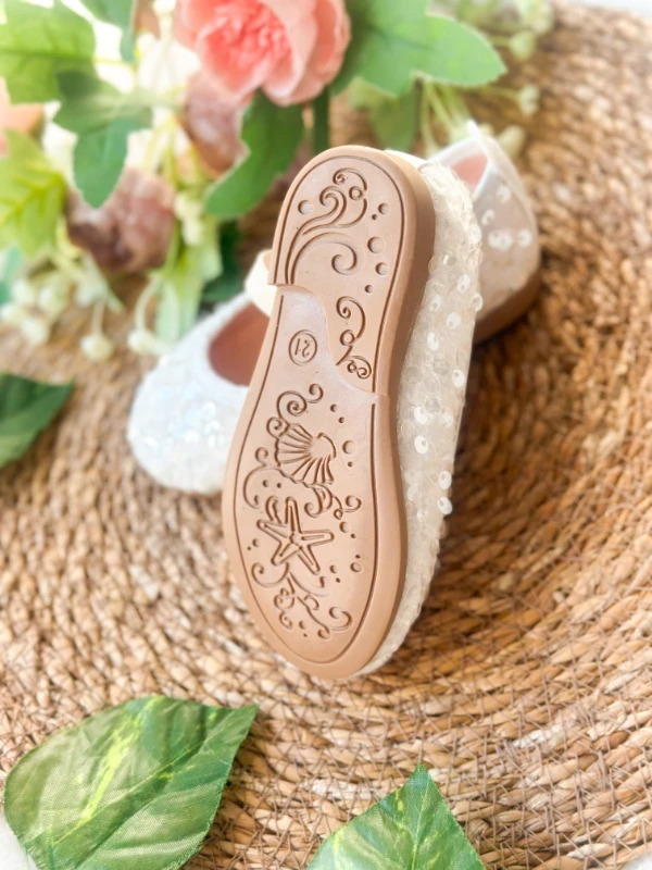 Beyaz Payetli Kız Çocuk Bebek Babet - BEYAZ