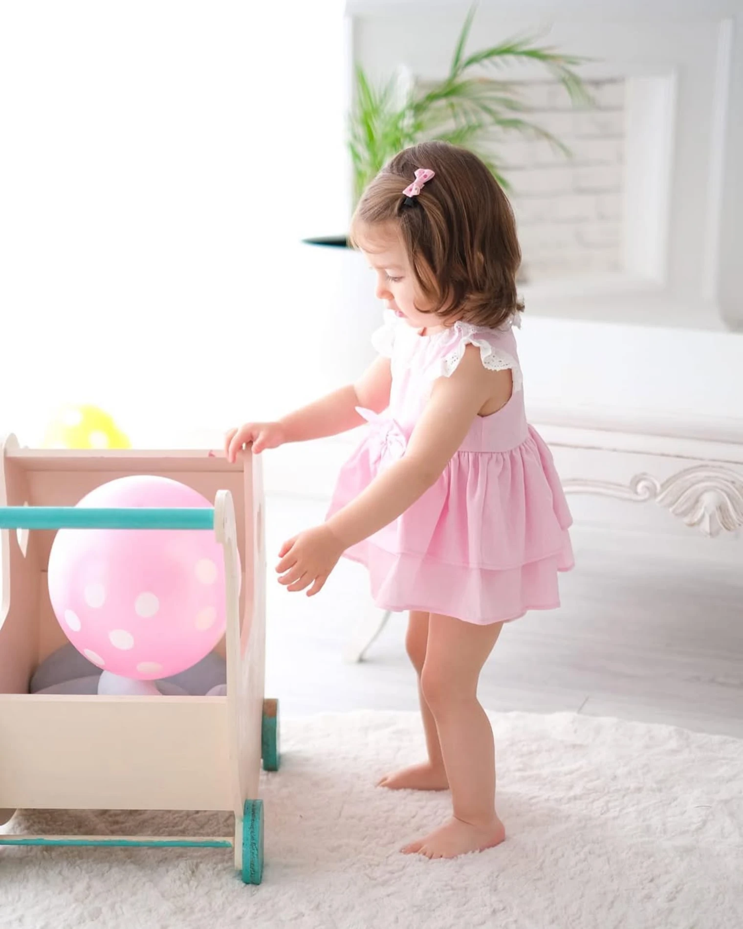 Dolly Fiyonklu Fırfırlı Bebek Romper - PEMBE