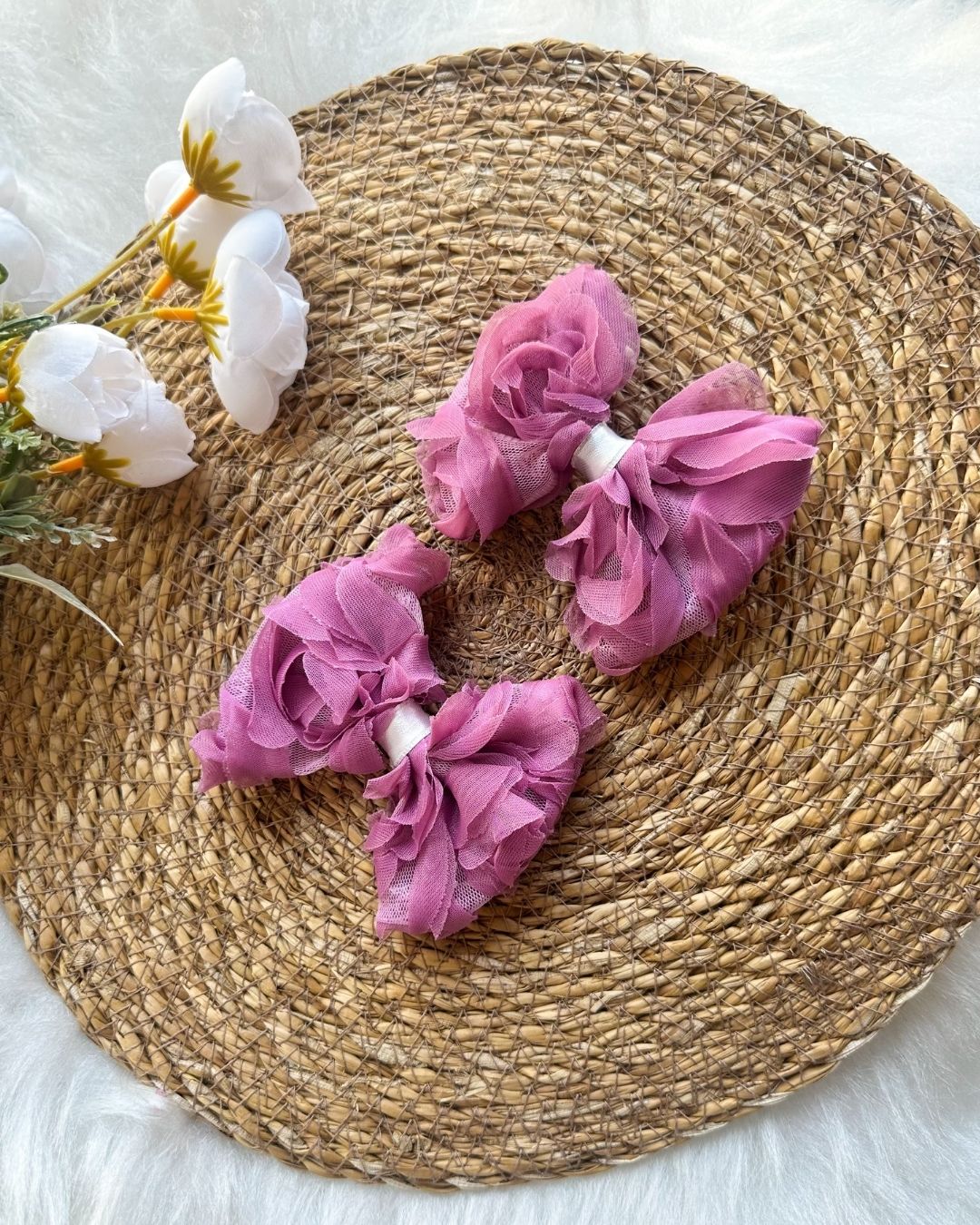 2 Gül Kurusu Tül Gül Detaylı Orta Boy Kız Çocuk Bebek 2'li Toka - Görsel 1
