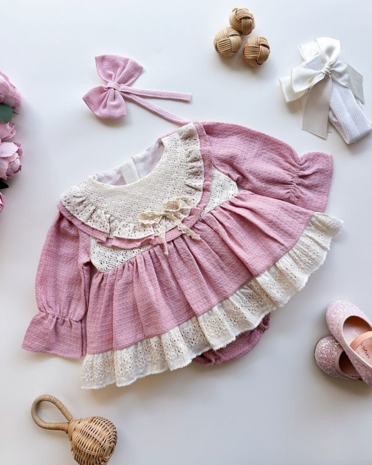 Cloe Vintage Dantel Yaka Fiyonk Detaylı Bayramlık Özel Gün Kız Bebek Romper - Görsel 2